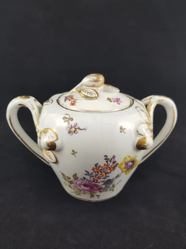 HOCHST - Pot à sucre en porcelaine, motif floral doré