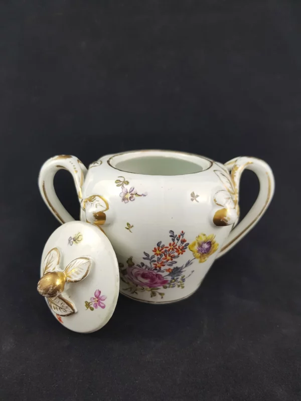 HOCHST - Pot à sucre en porcelaine, motif floral doré – Image 2