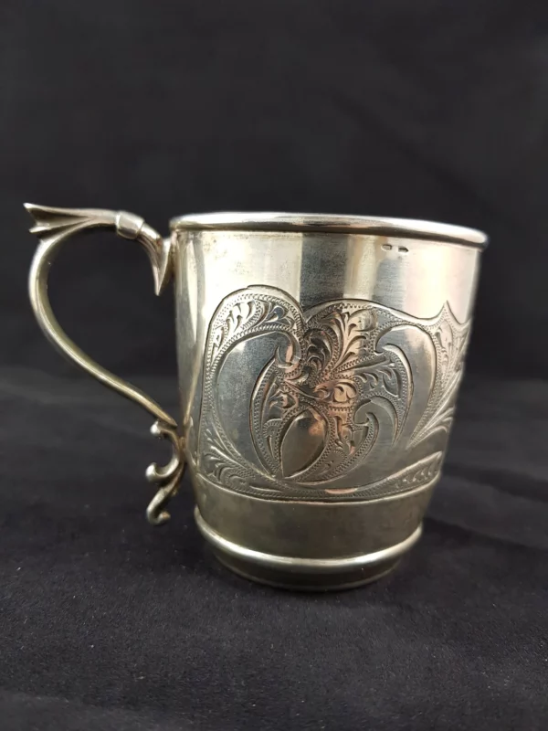 ART NOUVEAU - Tasse argent massif 150g