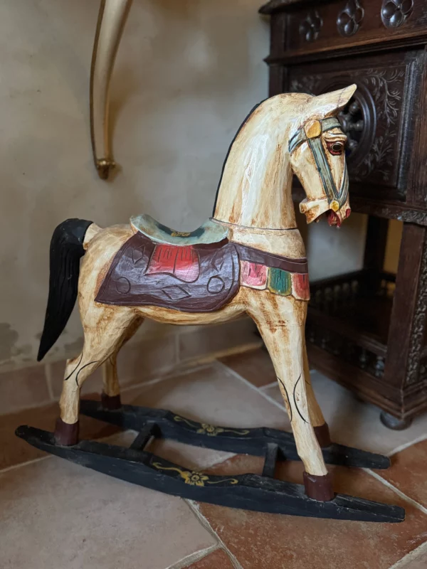 CHEVAL à bascule ancien - en bois peint à la main